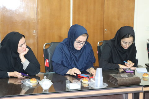 گزارش تصویری  ا نشست خبری مدیر کل بهزیستی استان مرکزی با اصحاب رسانه