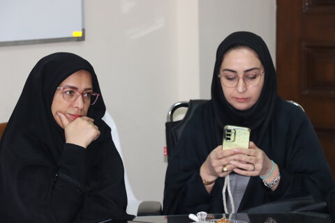 گزارش تصویری  ا نشست خبری مدیر کل بهزیستی استان مرکزی با اصحاب رسانه