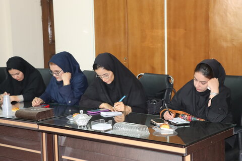 گزارش تصویری  ا نشست خبری مدیر کل بهزیستی استان مرکزی با اصحاب رسانه