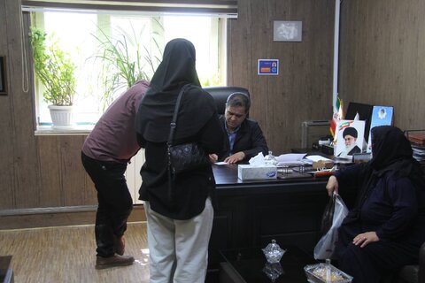 گزارش تصویری| نخستین ملاقات مردمی مدیر کل بهزیستی ایلام در فصل پاییز