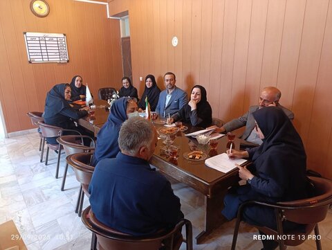 گزارش تصویری| ملاقات عمومی مدیرکل بهزیستی استان زنجان با مددجویان شهرستان  خرم دره برگزار شد