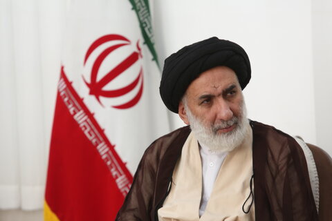 تبیین اقدامات در جهت رفع مشکلات و کمبودهای نیازمندان نوعی جهاد تبیین است