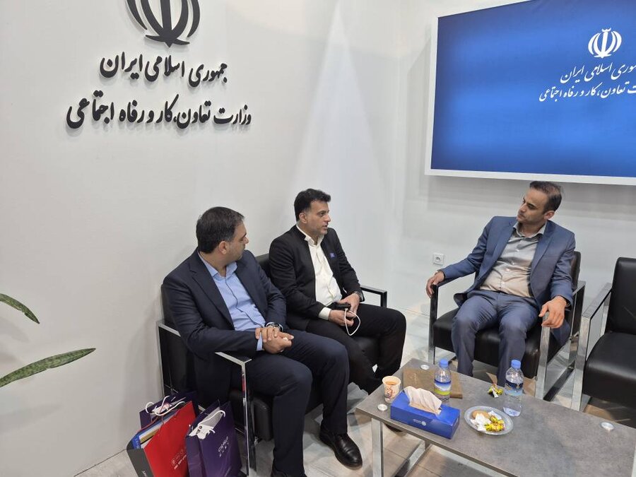 غرفه سازمان بهزیستی کشور در بیست و هشتمین نمایشگاه الکامپ