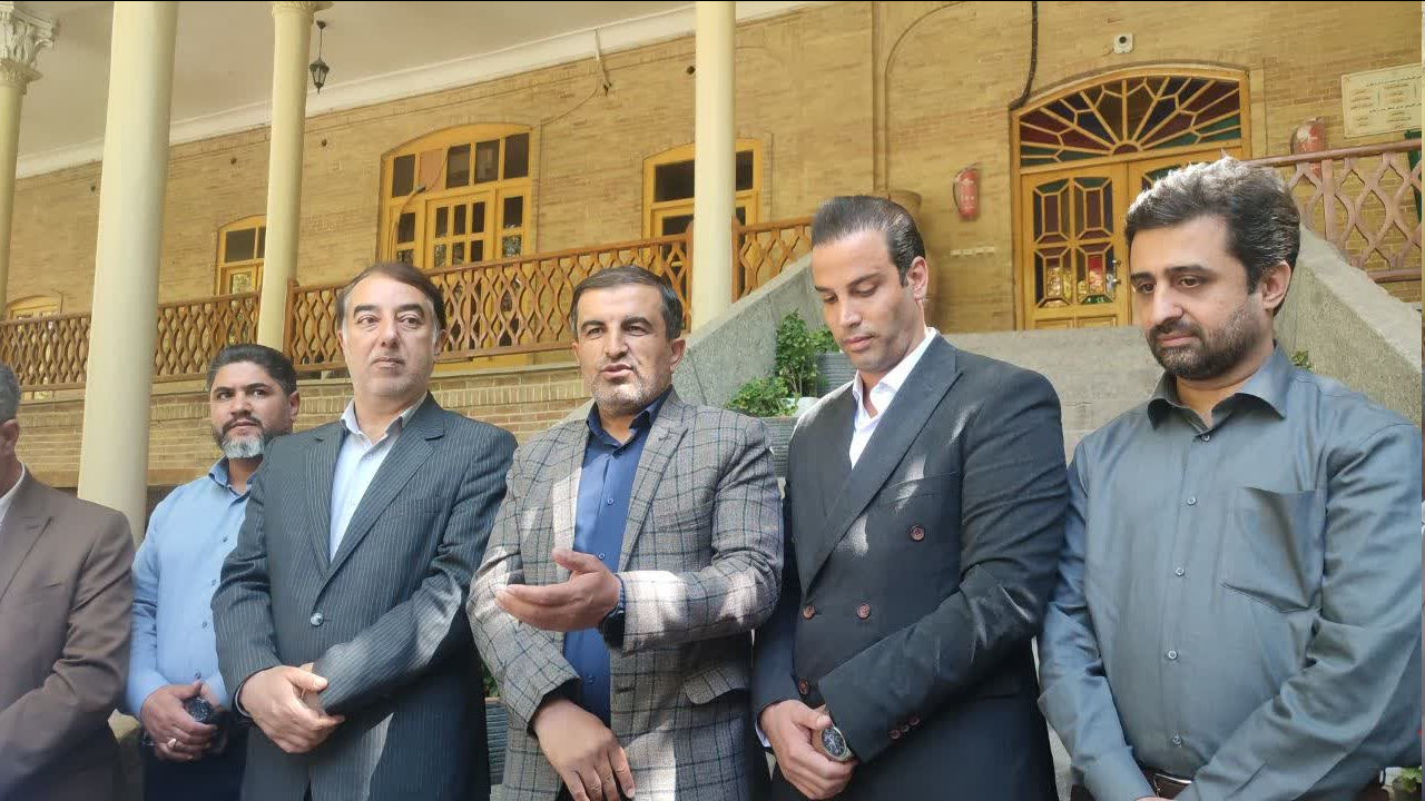 برگزاری جشنواره غذای هفته سالمند در همدان