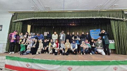 خمینی‌شهر| برگزاری مراسم اختتامیه طرح مانا