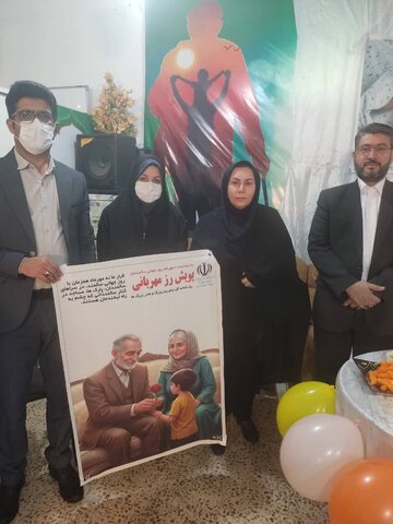 بازدید معاون فرماندار از مراکز سالمندان بهبهان با محوریت پویش رز مهربانی
