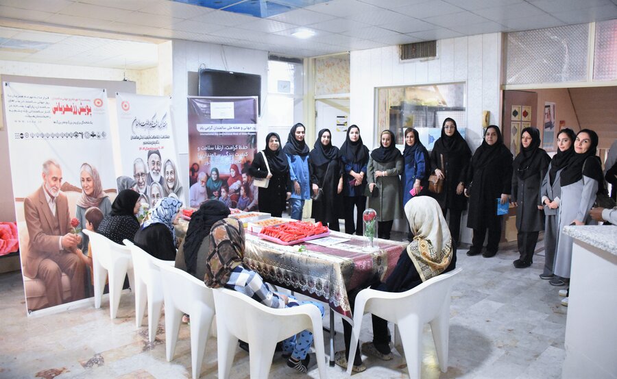 دیدار با سالمندان مقیم مرکز مهرورزان کرمانشاه