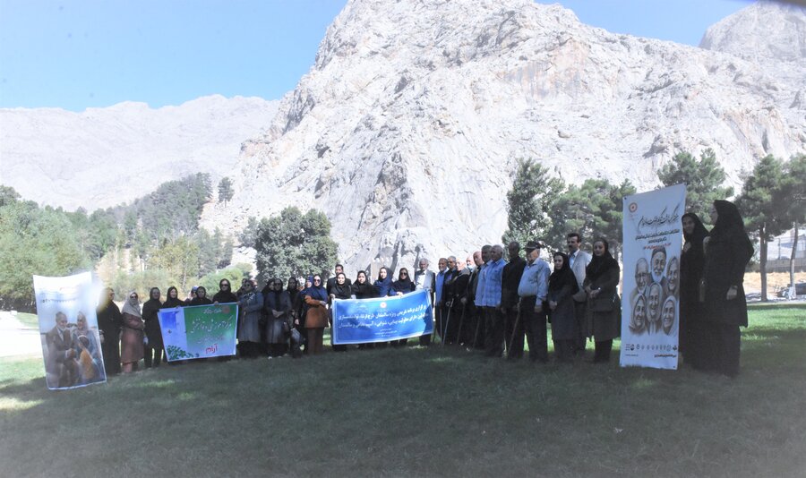 تکریم سالمندان کرمانشاهی در اولین روز از آغاز هفته سالمندان