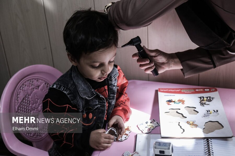 چشمهایی که میشنوند؛ روایت زندگی در سکوت