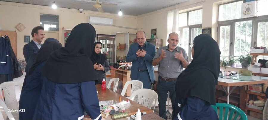 لاهیجان | دیدار مدیرکل بهزیستی گیلان با اعضای هیات مدیره کانون ناشنوایان لاهیجان