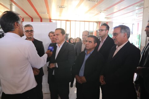 گزارش تصویری| بازدید استاندار ایلام از سرای سالمندان