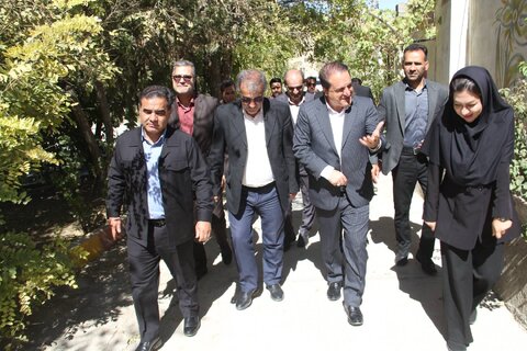 گزارش تصویری| بازدید استاندار ایلام از سرای سالمندان