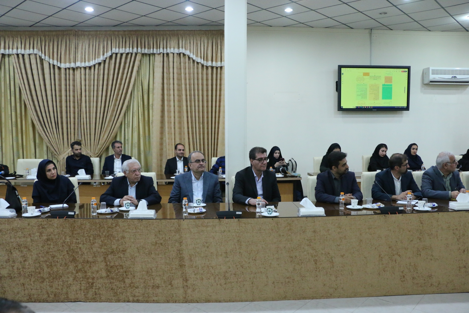 لزوم نگاه جدید به سالمندی / تنهایی مهم‌ترین درد مشترک سالمندان امروز