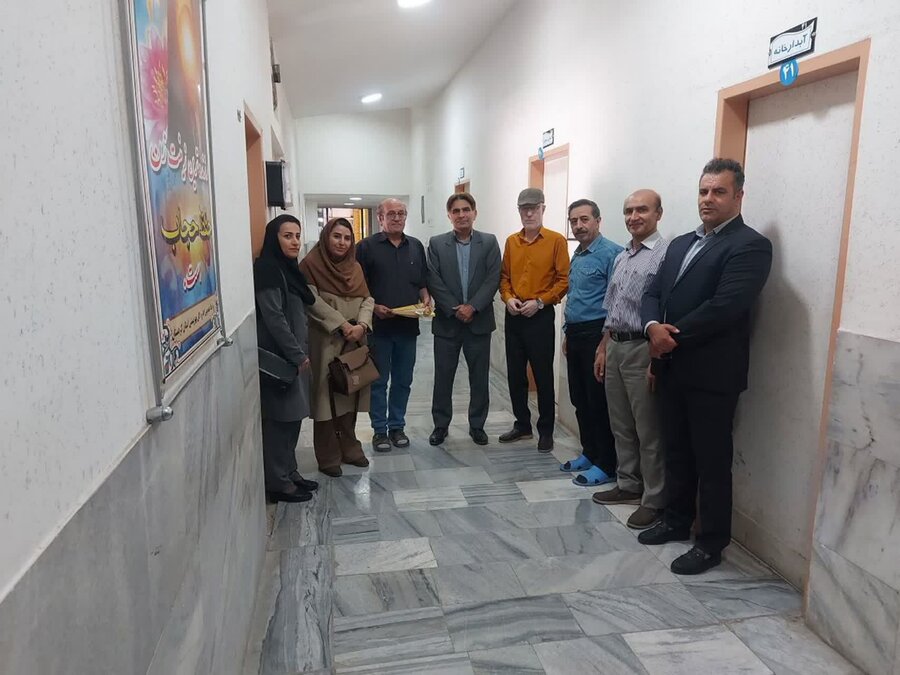 همزمان با هفته ناشنوایان؛ کارشناس شنوایی‌سنج بهزیستی سنندج تجلیل شد
