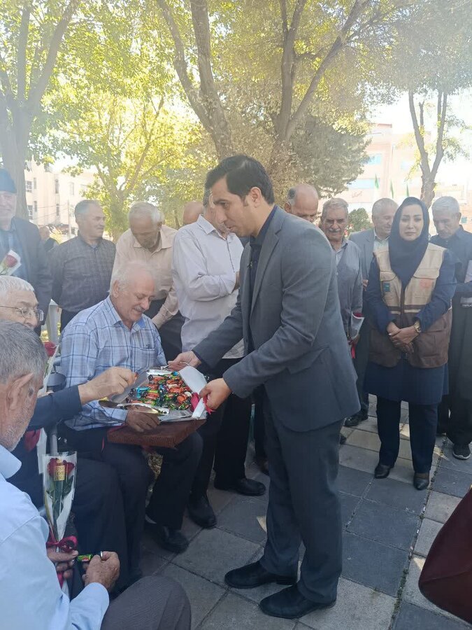 مروری بر چند اقدام در هفته سالمندان