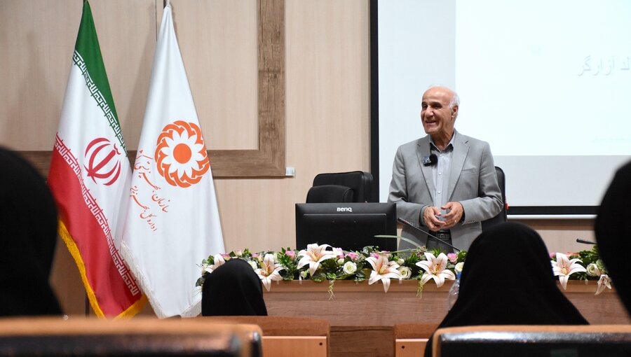 مداخلات تخصصی در کودک آزاری مداخلات تخصصی در کودک آزاری