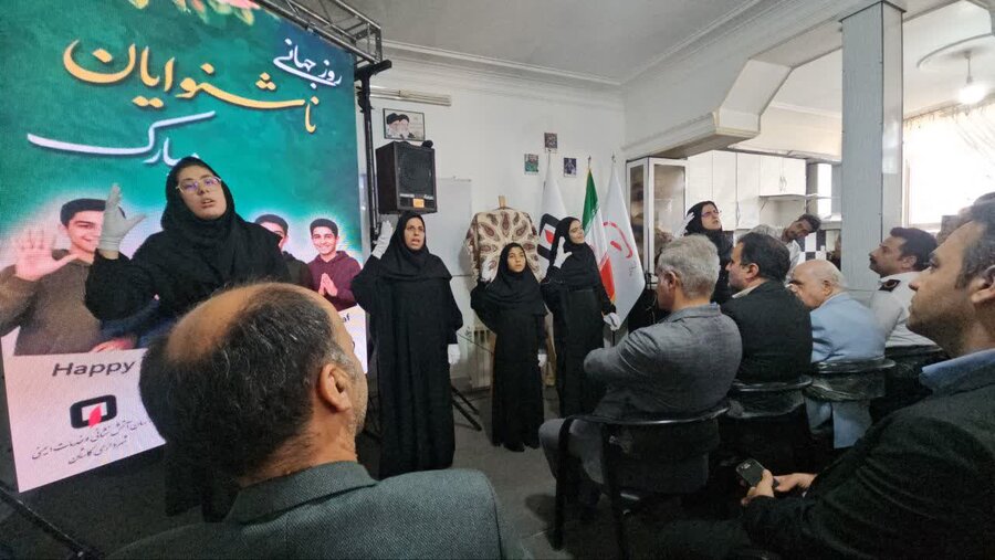 کاشان| رونمایی از نخستین اپلیکیشن ایمنیار ۱۲۵ ویژه ناشنوایان در کشور