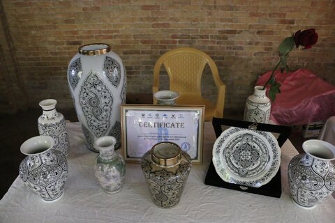 افتتاح نمایشگاه توانمندی سالمندان و رونمایی از «اقتصاد نقره‌ای» با حضور دکتر حسینی در همدان