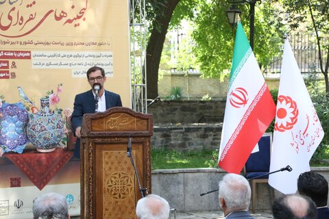 افتتاح نمایشگاه توانمندی سالمندان و رونمایی از «اقتصاد نقره‌ای» با حضور دکتر حسینی در همدان