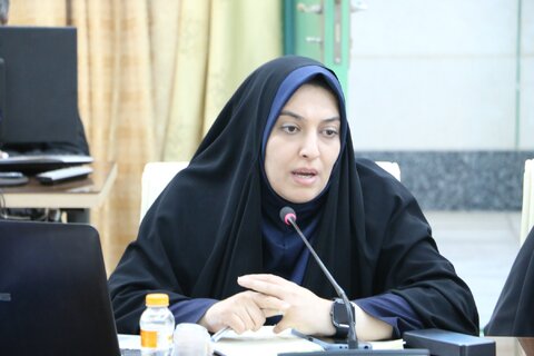 نشست شورای سالمندان استان همدان و تجلیل از سالمندان فعال در عرصه‌های اجتماعی