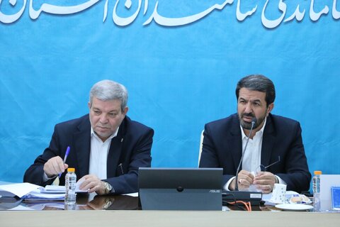 نشست شورای سالمندان استان همدان و تجلیل از سالمندان فعال در عرصه‌های اجتماعی