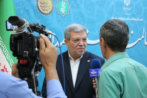 نشست شورای سالمندان استان همدان و تجلیل از سالمندان فعال در عرصه‌های اجتماعی