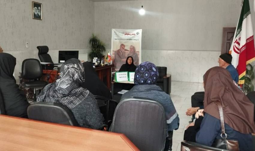 برگزاری جلسه‌ آموزشی و درمانی برای سالمندان تحت پوشش اداره بهزیستی شهرستان شوط