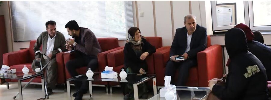 برگزاری ملاقات مردمی فرماندار پیرانشهر با حضور بهزیستی