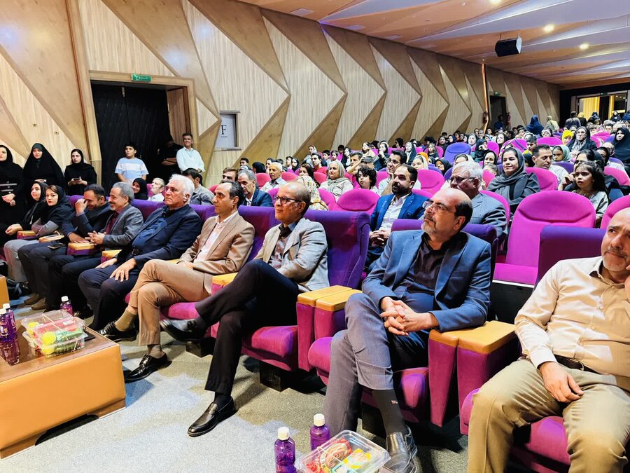 برگزاری جشن ناشنوایان در یزد به مناسبت روز جهانی ناشنوایان