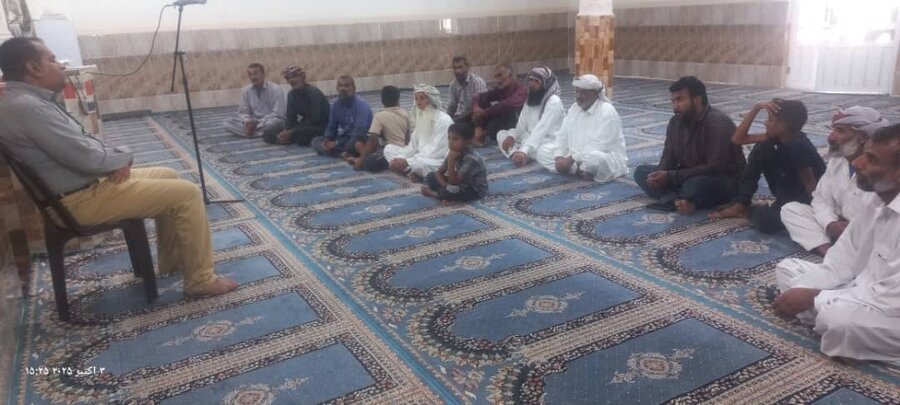 جاسک | سالمندان جاسک با مهارت‌های زندگی در دوره سالمندی آشنا شدند