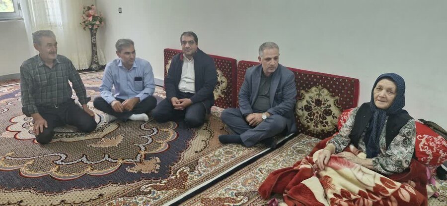 پارس آباد| به مناسبت نکوداشت روز جهانی سالمندان در پارس‌آباد صورت گرفت.
