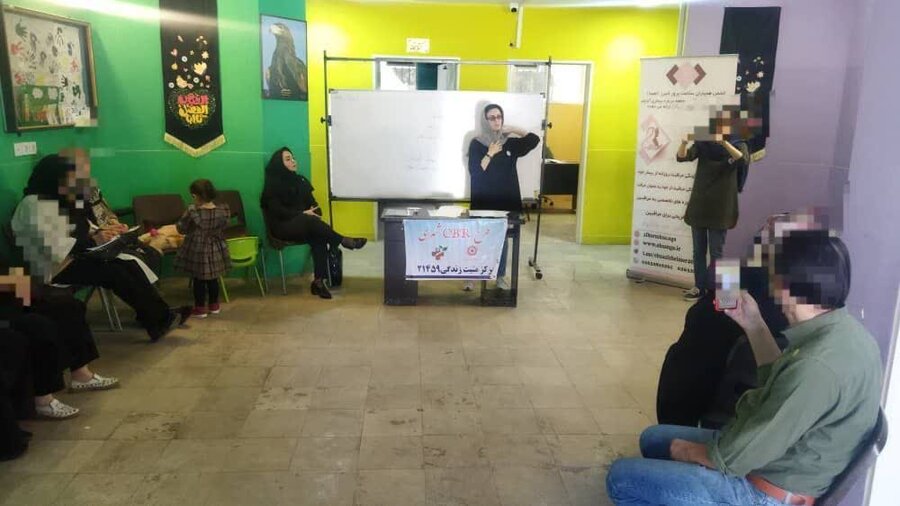 کرج | فرهنگسرای فردوسی میزبان کارگاه پیشگیری از آلزایمر شد