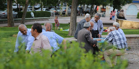 50 Senior Hangout Centers Operating Nationwide / Iran Poised to Become an Elderly Tourism Destination