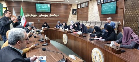 آذر-شرقی........