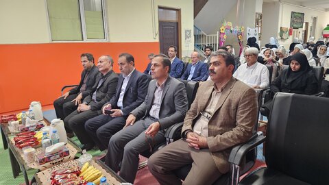 مهر و گفتگو