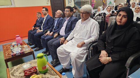 مهر و گفتگو