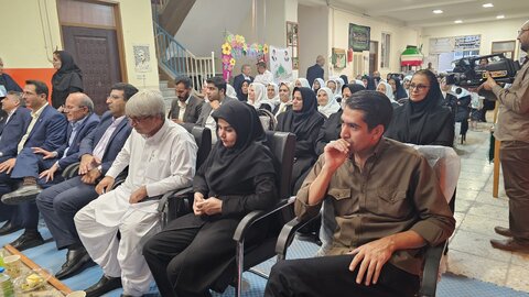 مهر و گفتگو