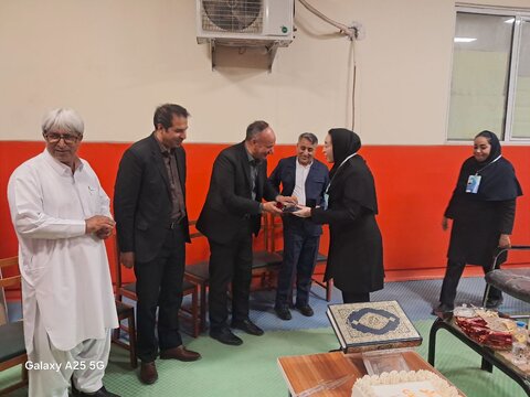 مهر و گفتگو