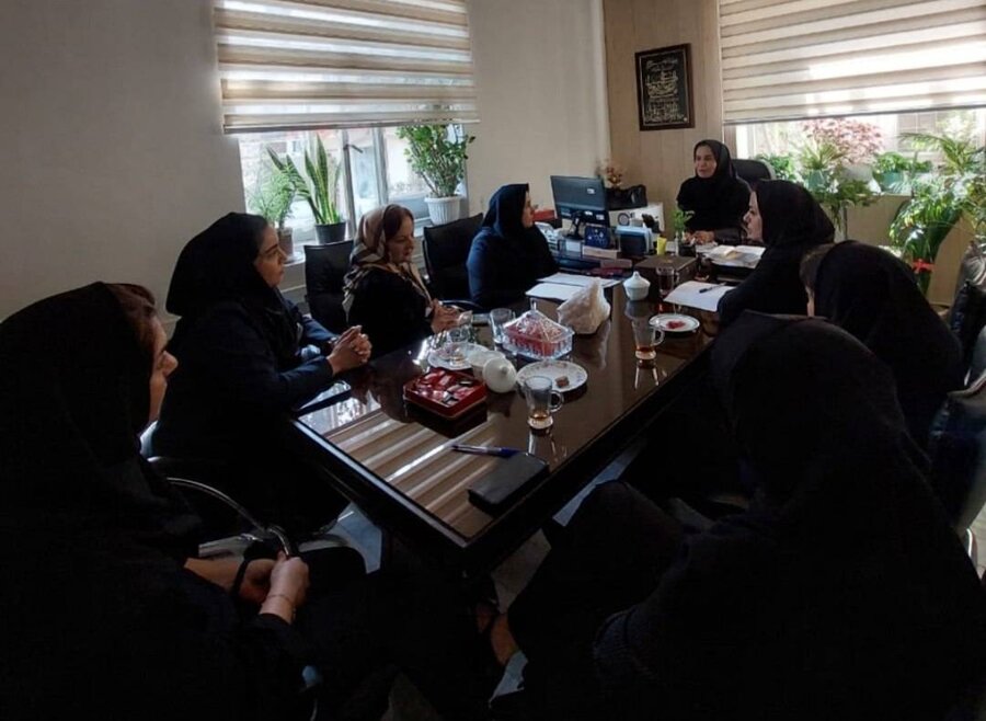 شهرتهران | برگزاری جلسه تخصصی برای ارتقاء پوشش غربالگری بینایی در تهران