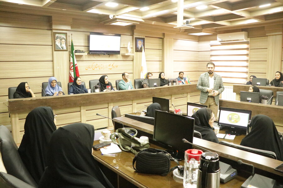 دوره آموزشی "تحلیل رفتار نوجوان وارائه بازخوردهای مناسب در موقعیت های دشوار"برگزار شد