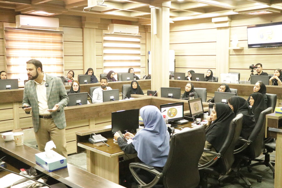 دوره آموزشی "تحلیل رفتار نوجوان وارائه بازخوردهای مناسب در موقعیت های دشوار"برگزار شد