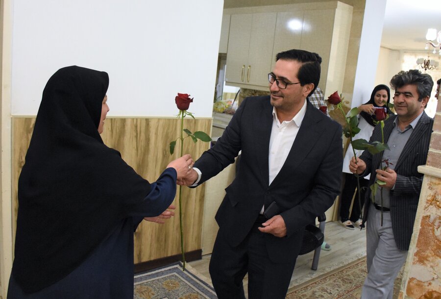 مرکز سالمندان طلوع