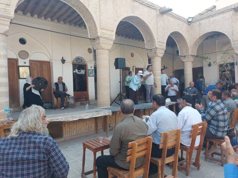 گرامیداشت هفته سالمندان در شوشتر با اجرای برنامه‌های فرهنگی و هنری