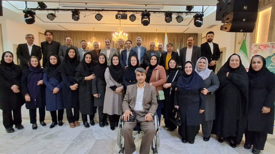 همایش گلریزان تامین لوازم توانبخشی و جهیزیه افراددارای معلولیت تحت پوشش بهزیستی 
