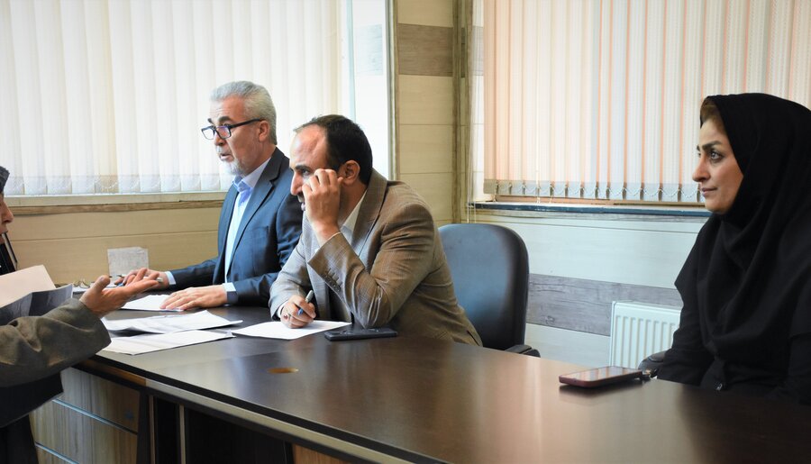 میز ارتباطات مردمی بهزیستی در هفته ملی سالمندان