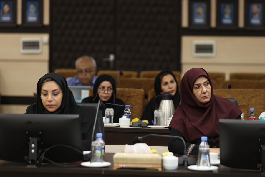 نشست تخصصی روسای اداره فوریت های اجتماعی پیشگیری از آسیب ها و توانی اعتیاد سراسر کشور