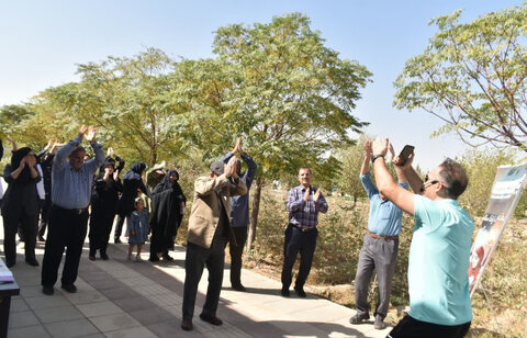 ساوجبلاغ | مراسم گرامیداشت هفته سالمندان ،پایش سلامت  در قالب پویش «رُز مهربانی» در شهر گلسار