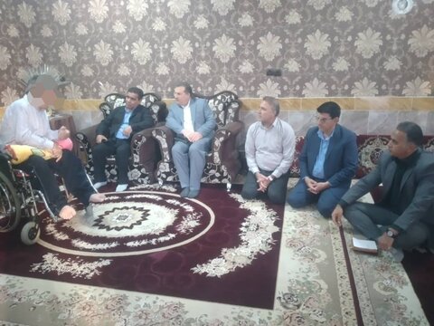 بازدید مدیر کل از منازل افراد دارای معلولیت دره شهر