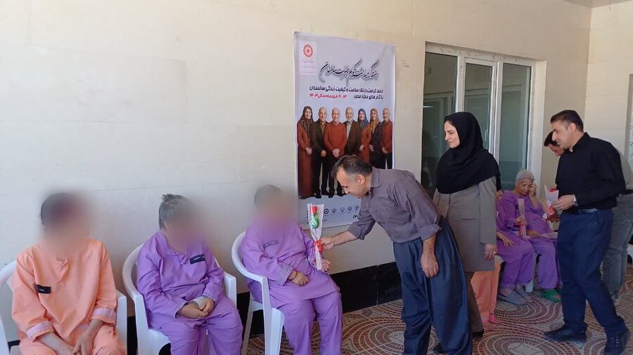 پویش «رز مهربانی» در مرکز توانبخشی باران رحمت مریوان برگزار شد