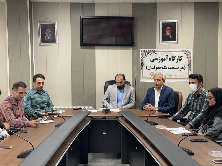 اجرای طرح "هر مسجد، یک حقوقدان" در بهزیستی قروه